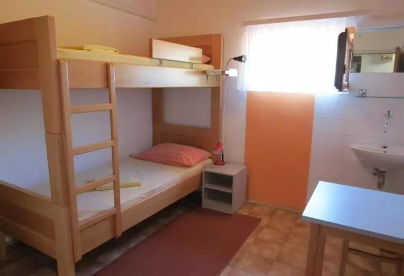 Hi Hostel Veli Losinj