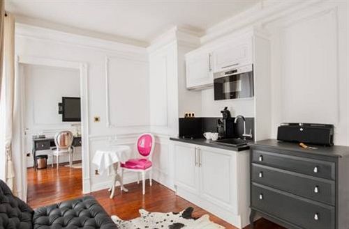 Arts Hotels - Apartments