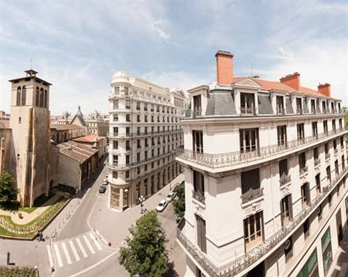 Arts Hotels - Apartments