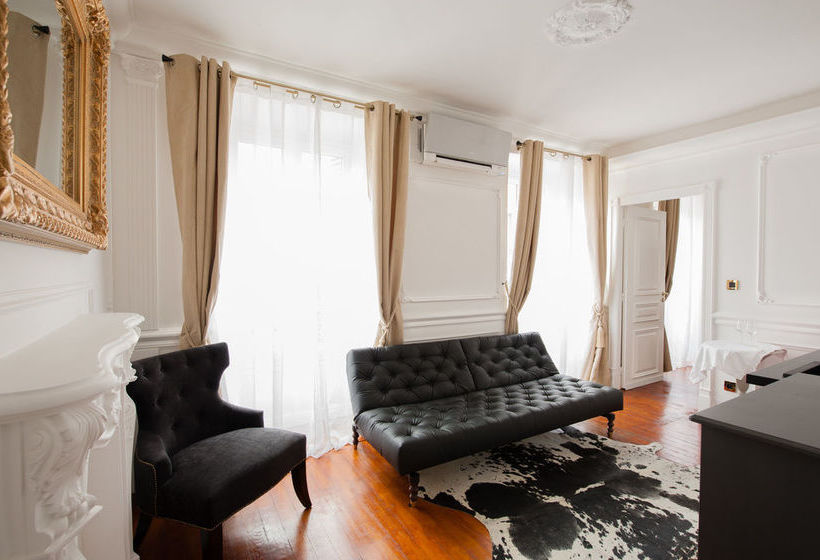 Arts Hotels - Apartments