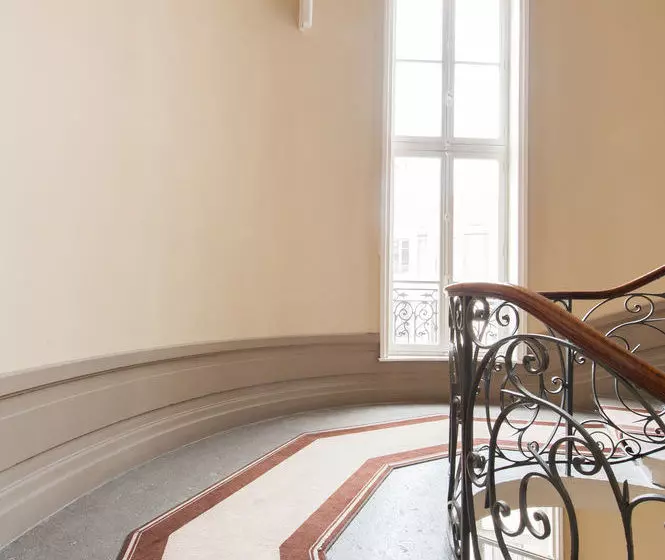 Arts Hotels - Apartments