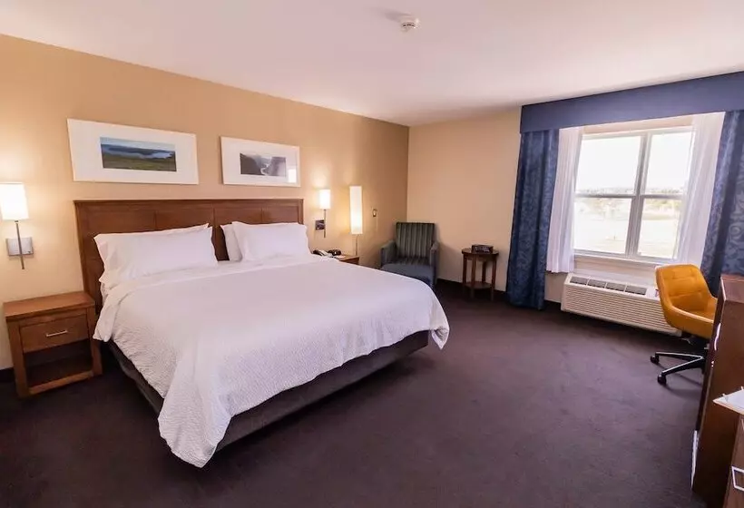 Deer Lake Horizon Hotel Bw Signature Collection
