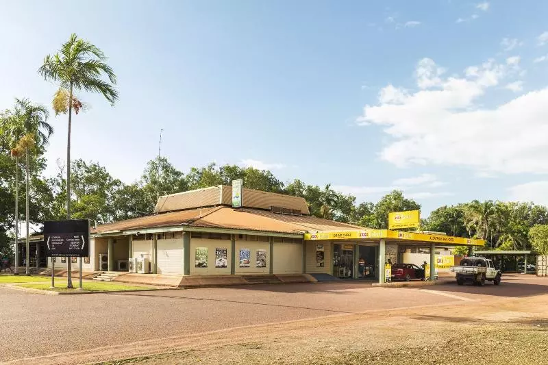 בית מלון כפרי Albatross Bay Resort