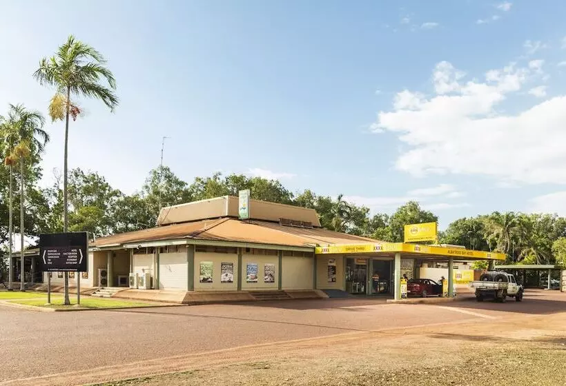 בית מלון כפרי Albatross Bay Resort