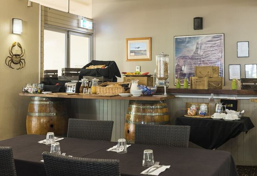 酒店 Albatross Bay Resort