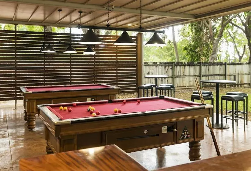 בית מלון כפרי Albatross Bay Resort