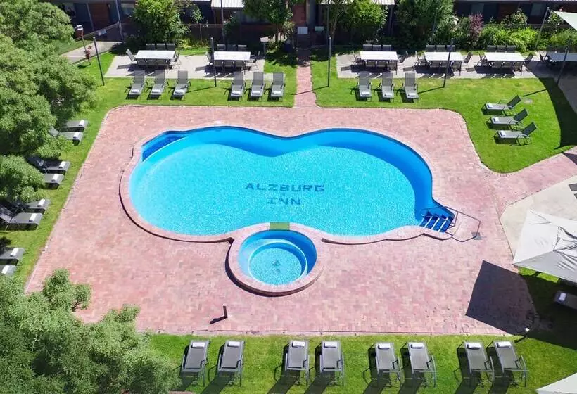 فندق Alzburg Resort