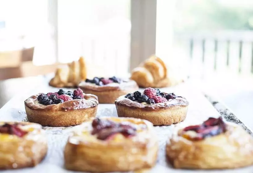 Bells At Killcare Boutique Hotel, Restaurant & Spa