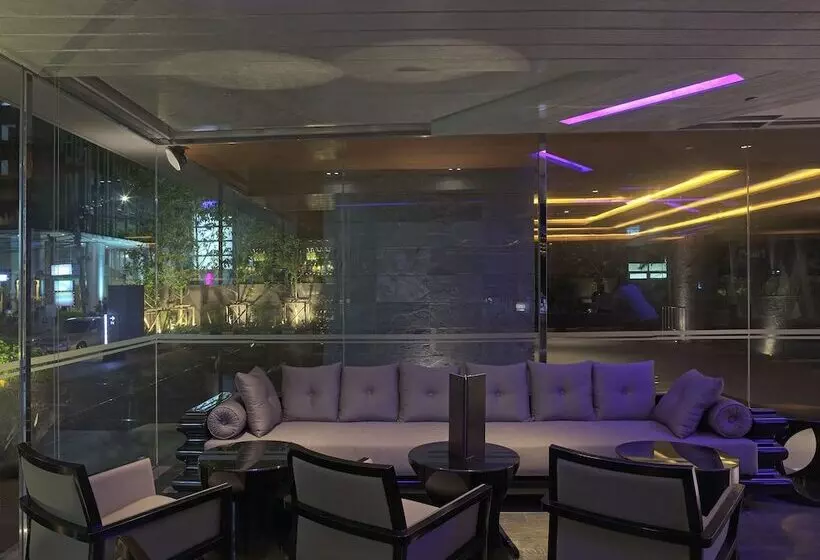هتل Hyatt Place Bangkok Sukhumvit 1