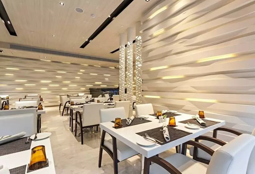 هتل Hyatt Place Bangkok Sukhumvit 1