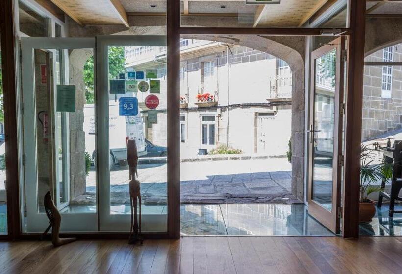 Отель Casa De Caldelas