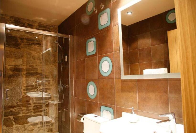 Отель Casa De Caldelas