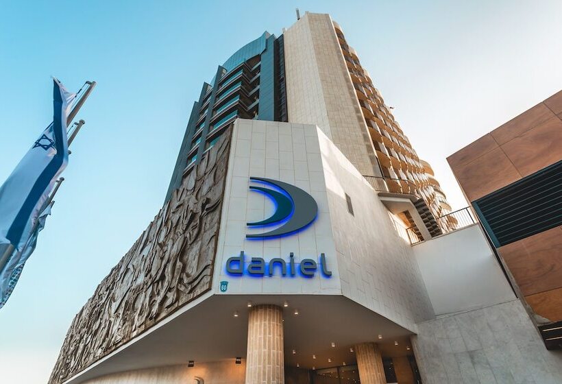 בית מלון כפרי Daniel Herzliya