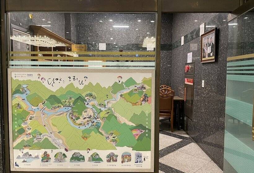 Danyang Tourist Hotel Edelweiss