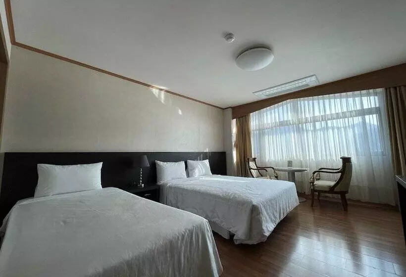 Danyang Tourist Hotel Edelweiss