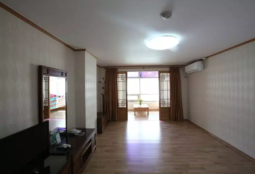 Danyang Tourist Hotel Edelweiss