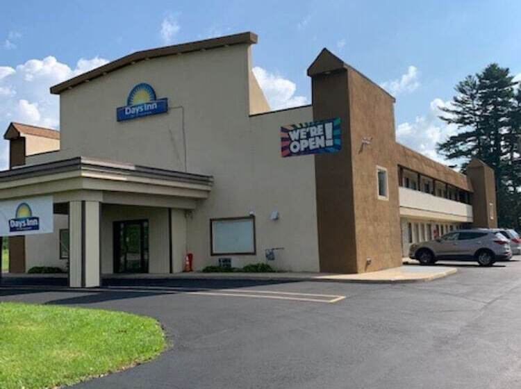 酒店 Days Inn By Wyndham Bellville Mansfield