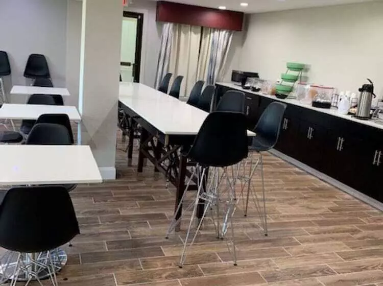 فندق Days Inn By Wyndham Bellville Mansfield