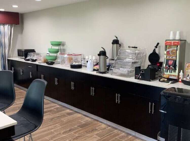 酒店 Days Inn By Wyndham Bellville Mansfield