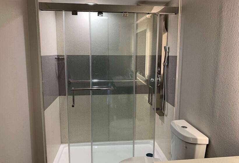 酒店 Days Inn By Wyndham Bellville Mansfield