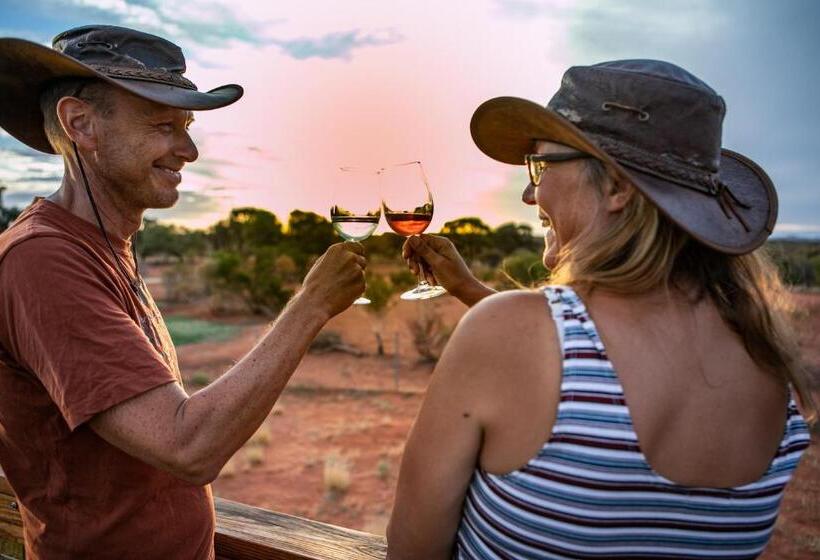 酒店 Erldunda Desert Oaks Resort