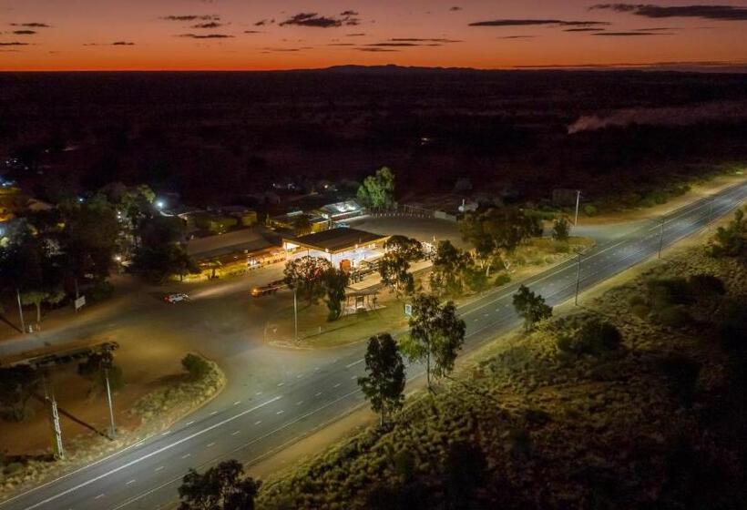 酒店 Erldunda Desert Oaks Resort