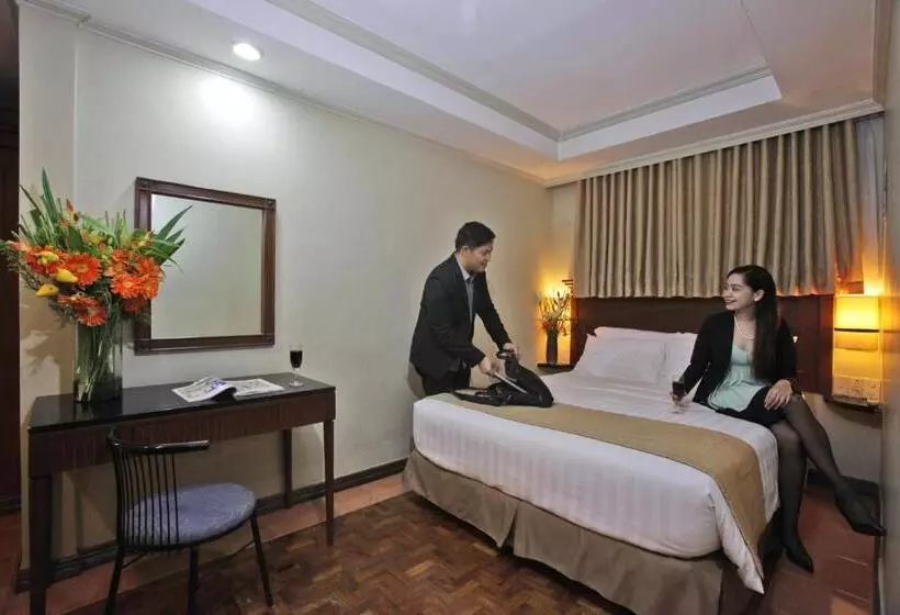 Fersal Hotel P. Tuazon Cubao