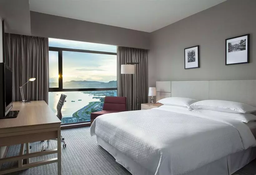 호텔 Four Points By Sheraton Sandakan