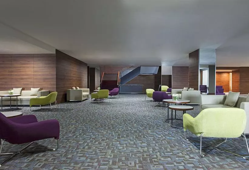 호텔 Four Points By Sheraton Sandakan