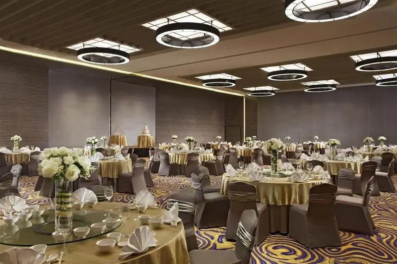 هتل Four Points By Sheraton Sandakan