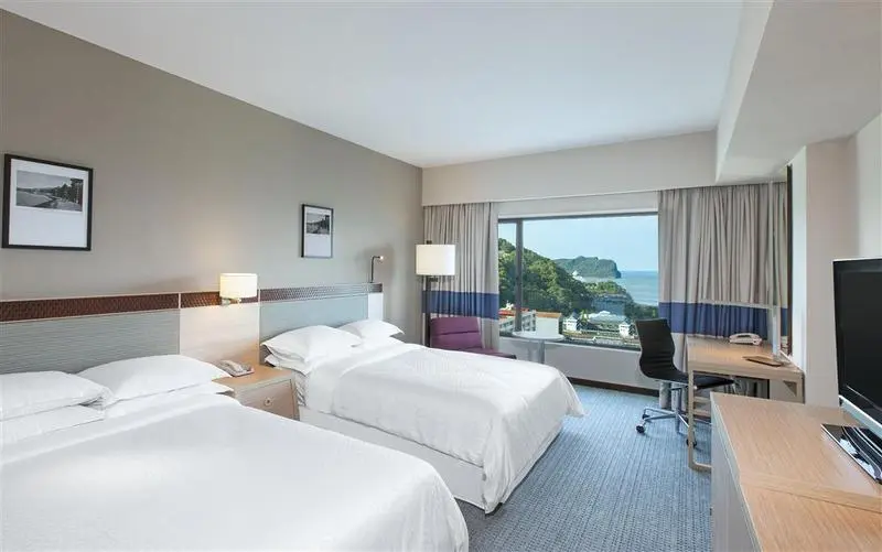 هتل Four Points By Sheraton Sandakan