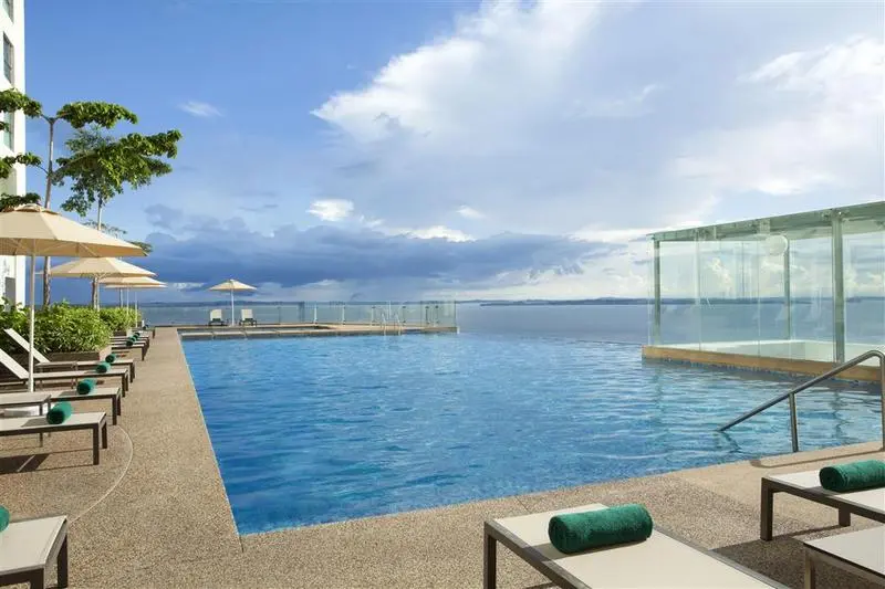 هتل Four Points By Sheraton Sandakan