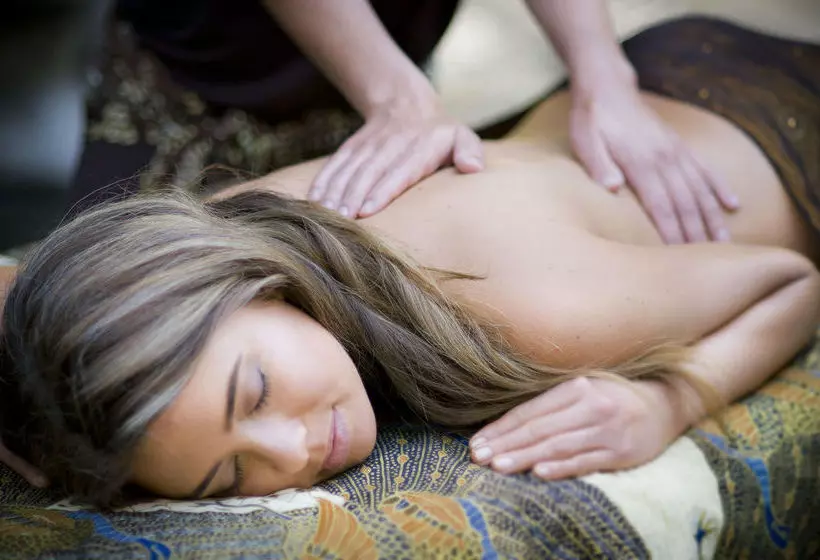 בית מלון כפרי Gaia Retreat & Spa