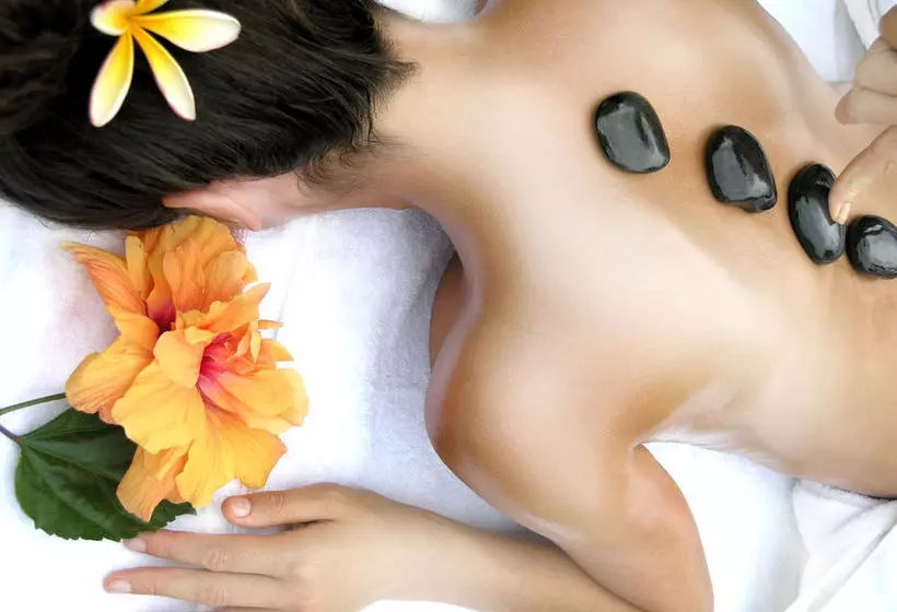 בית מלון כפרי Gaia Retreat & Spa