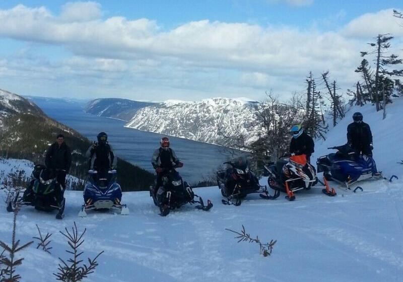 בית מלון כפרי Holiday Inn Express Deer Lake, An Ihg