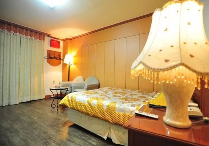 Отель Kyungha Spa