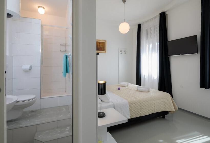 فندق Plr Accommodation