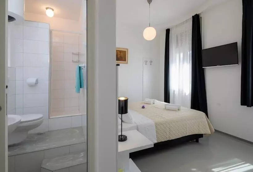 Hotel Plr Accommodation