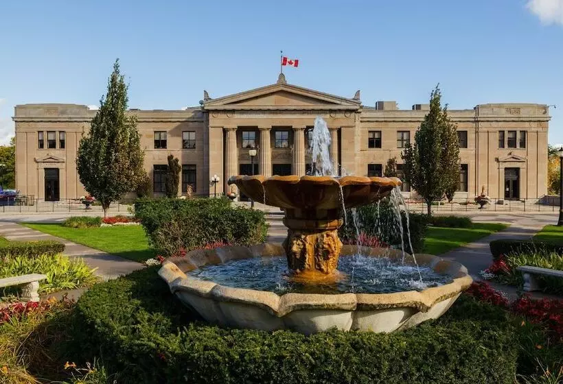 Hotel Staybridge Suites Hamilton Downtown, An Ihg