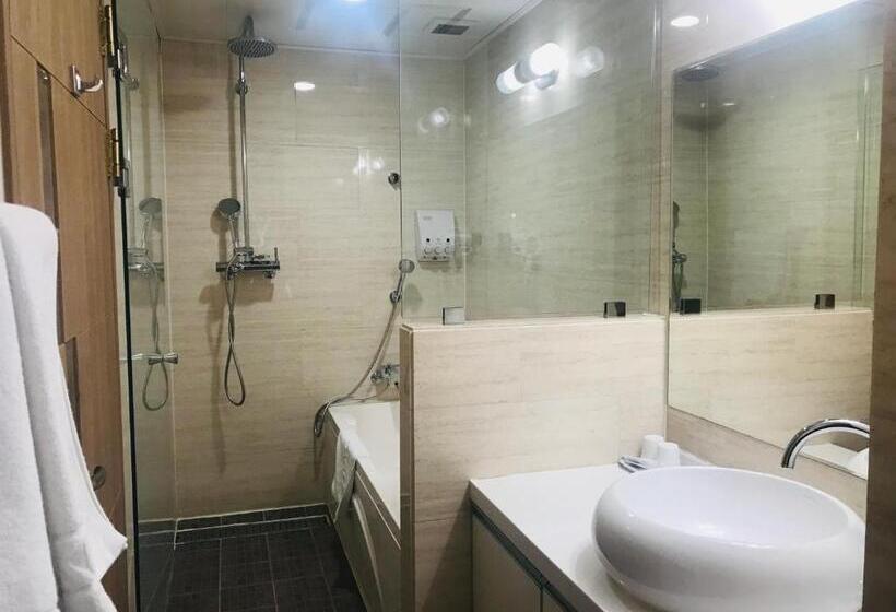 Отель Toyoko Inn Daejeon Government Complex