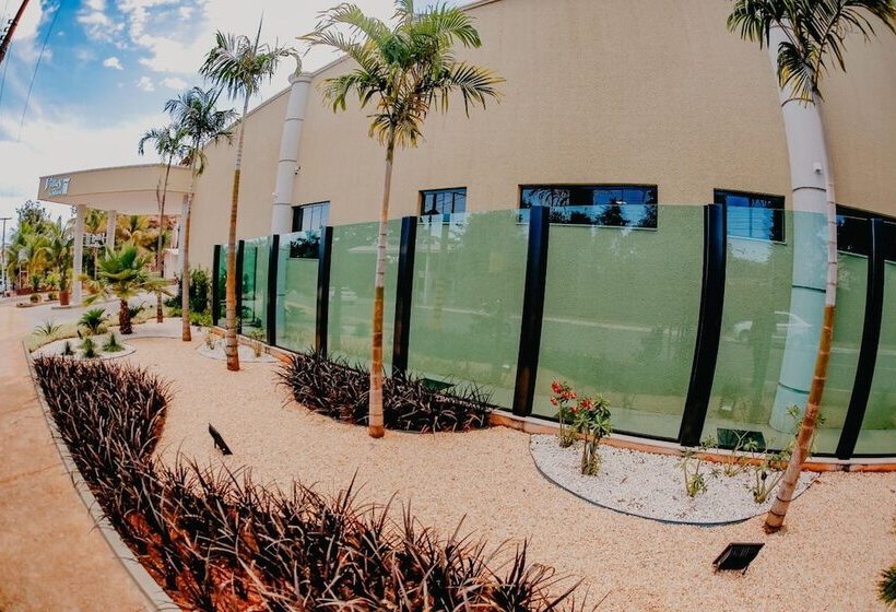 בית מלון כפרי Villas Diroma Residence Bvtur