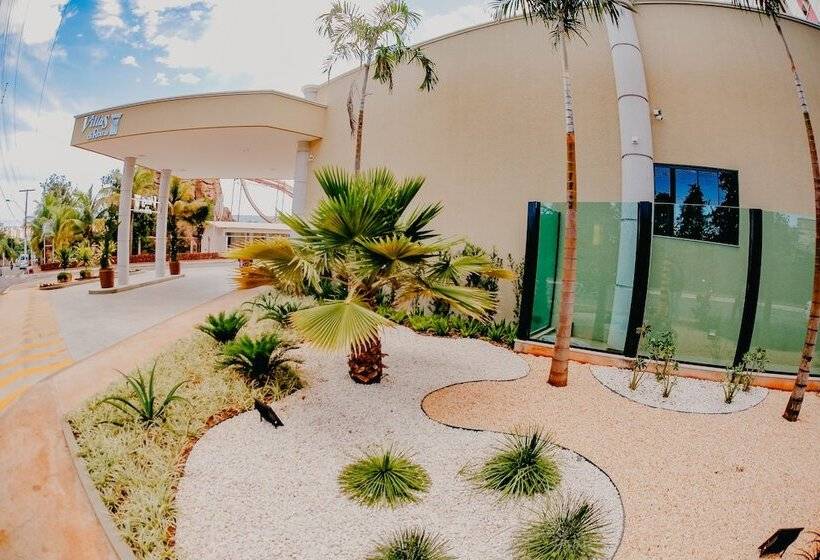 בית מלון כפרי Villas Diroma Residence Bvtur