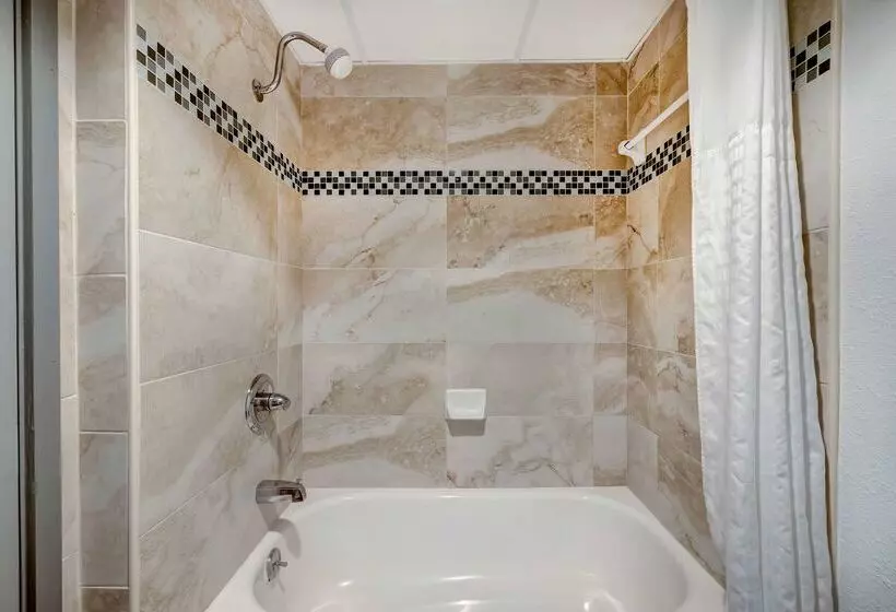 Motel 6 Arlington Tx Entertainment District