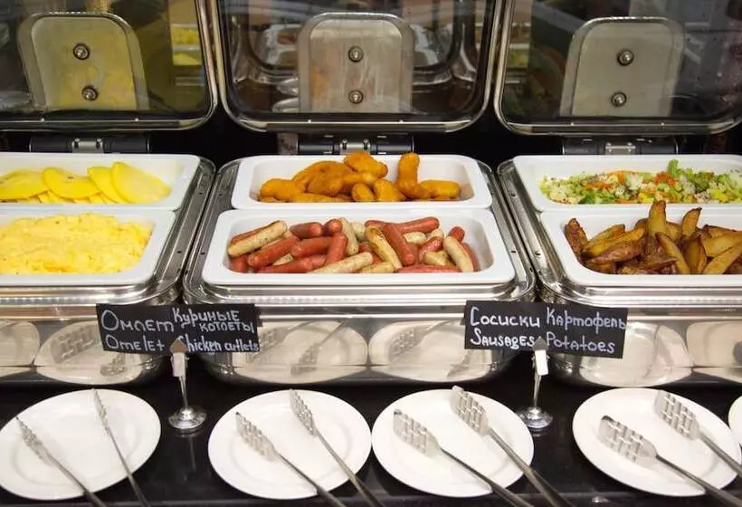 Azimut Hotel Tulskaya Moscow