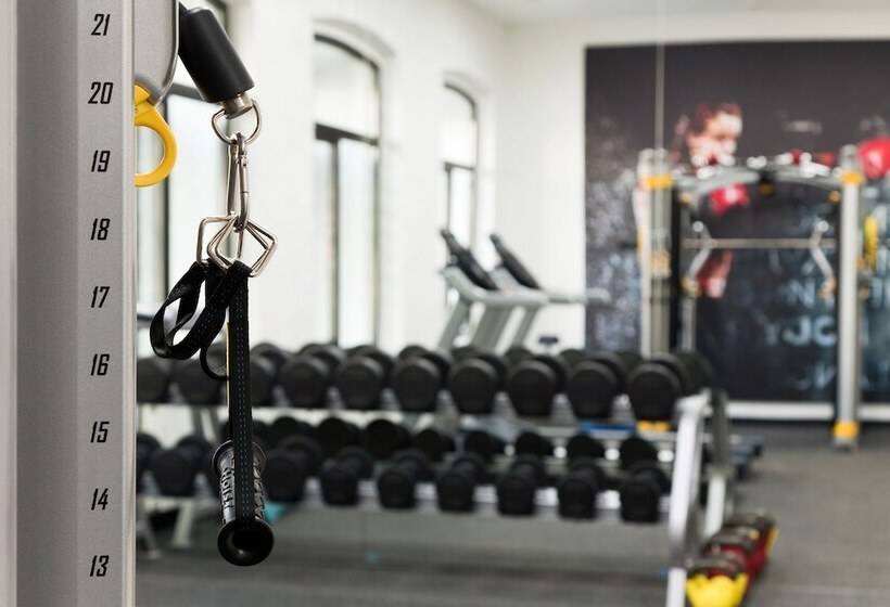 Azimut Hotel Tulskaya Moscow