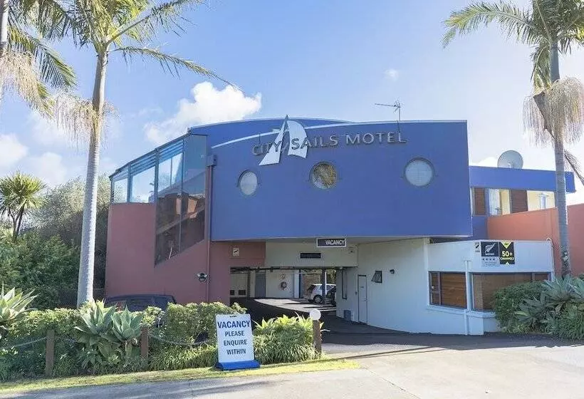 City Of Sails Motel