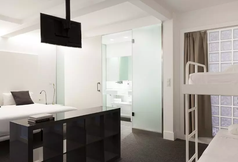 هتل Artrip