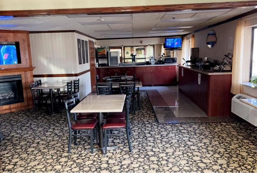 Otel Baymont By Wyndham Battle Creek/i94