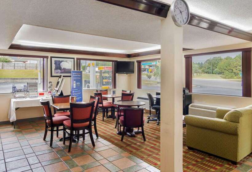 فندق Econo Lodge Byron Warner Robins