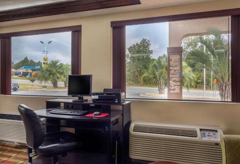 فندق Econo Lodge Byron Warner Robins